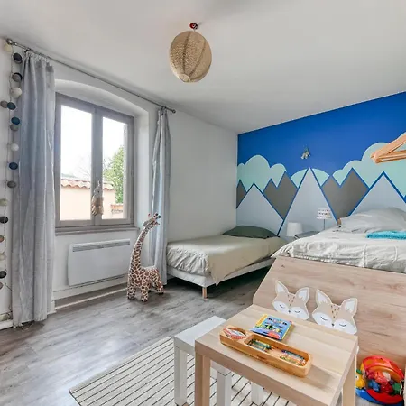 Beautiful In With Kitchen Holiday home Pelussin